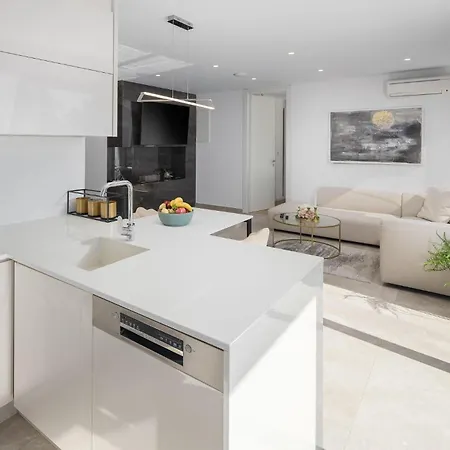 Cozy In With Wifi Holiday home