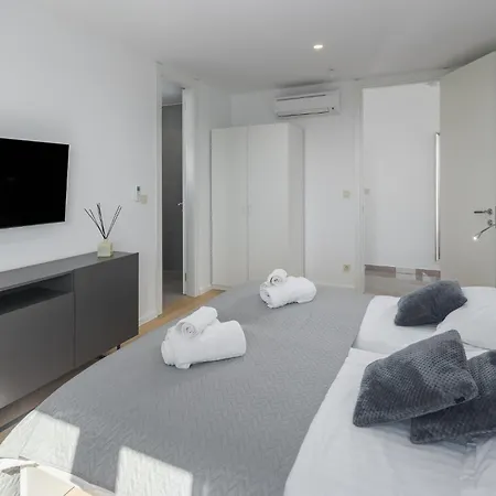 Holiday home Cozy In With Wifi *